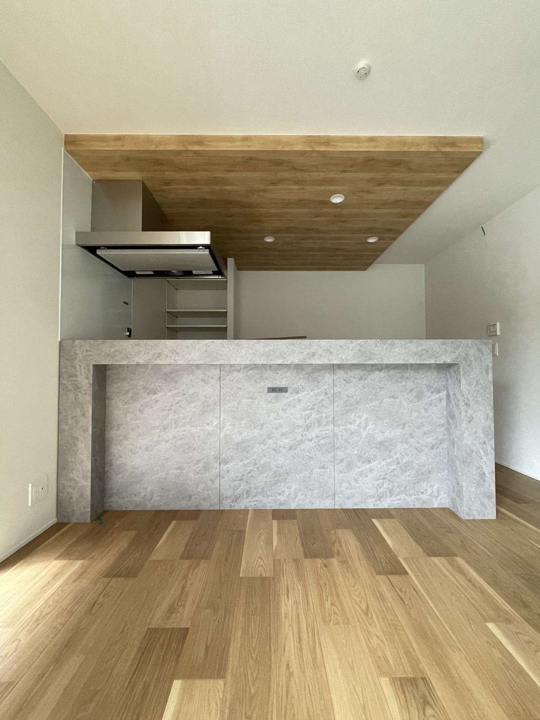 キッチン前カウンター