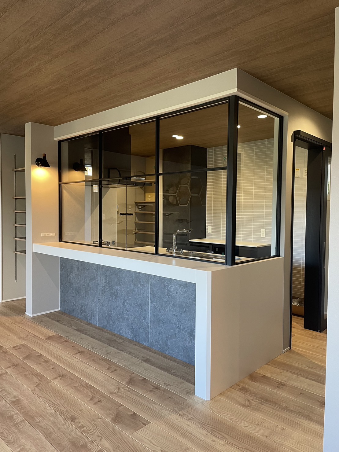 キッチンカウンターとオイルガード