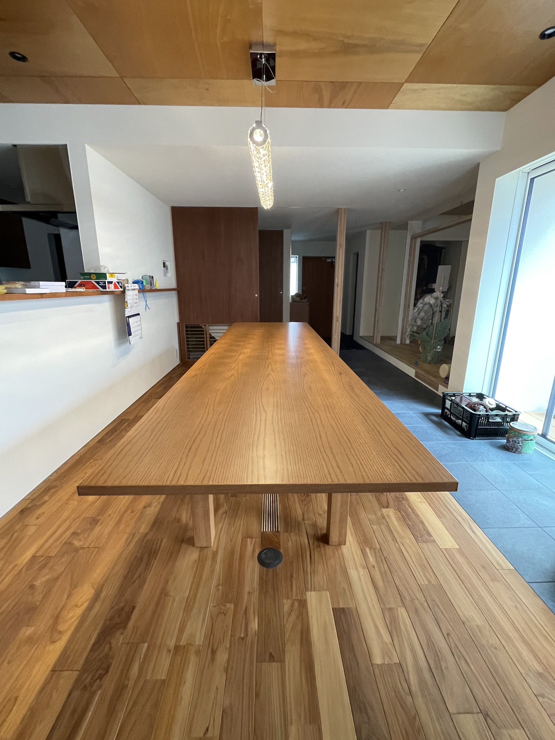 ダイニングテーブル